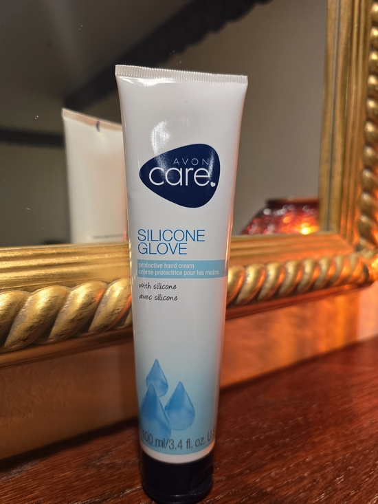 Avon Other - AVON Silicone Glove Protective Hand Cream *NEW/SEALED*